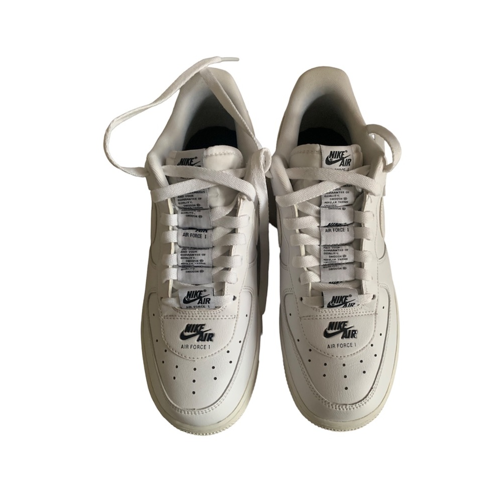 Nike Air Force ‘07 LV8 ‘added air’ size 8 men’s